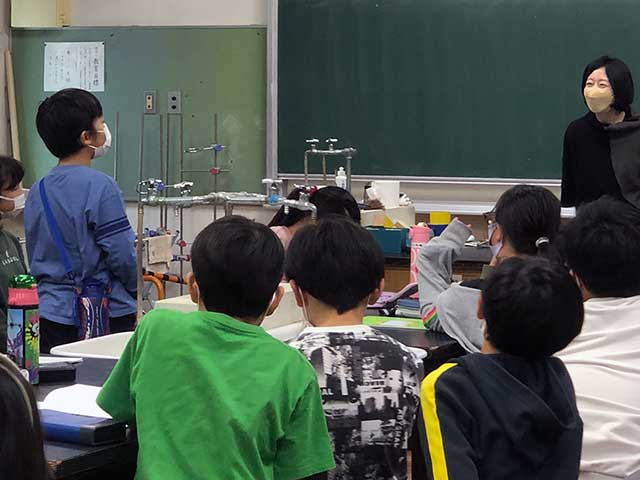 写真提供：三鷹市立羽沢小学校
