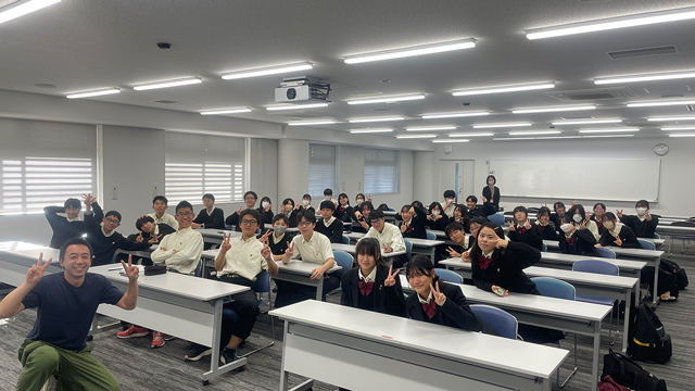 写真提供：奈良市立一条高等学校附属中学校