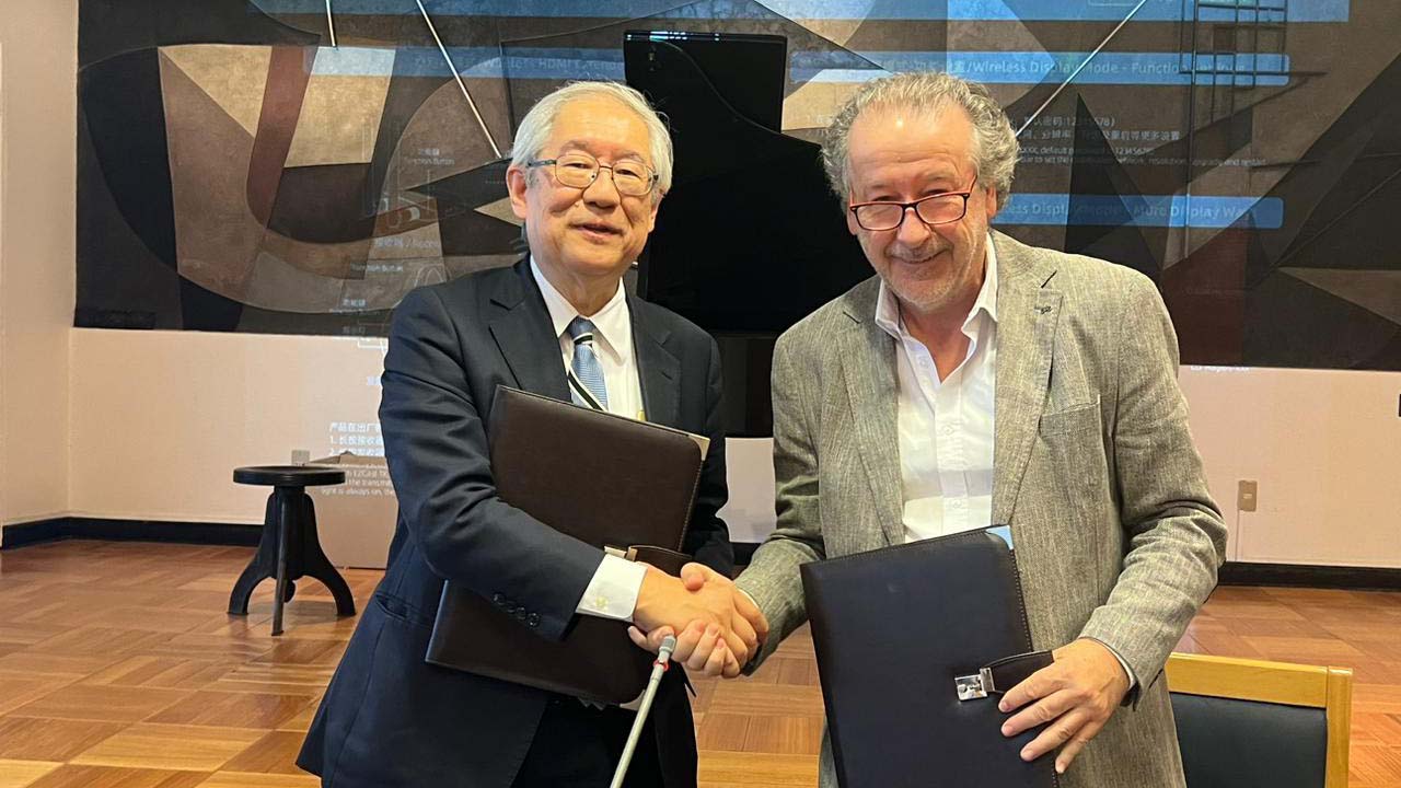 NAOJ y UNTEC firman acuerdo para la producción de receptores ALMA |  NAOJ: Observatorio Astronómico Nacional de Japón